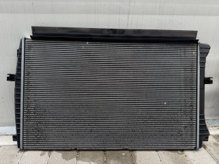 Радиатор (основной), ориг. номер 5Q0121251EM, Volkswagen Passat B8 2014-2021