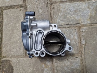 Заслонка дроссельная, ориг. номер 05L128063E, Volkswagen Passat B8 2019-2024