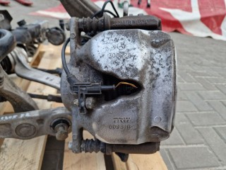 Суппорт передний правый, ориг. номер 20504, 0093B, Mercedes C W205 2014-2018