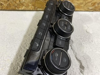 блок управления печки/климат-контроля, ориг. номер 5GM907044J, Volkswagen Jetta 7 поколение 2018-2022