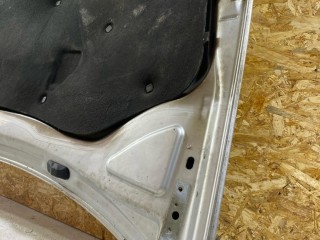 Шумоизоляция капота, Volkswagen Passat B6 1997-2001