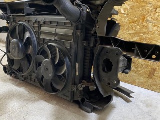 передняя панель (телевизор), Volkswagen Passat B6 1997-2001