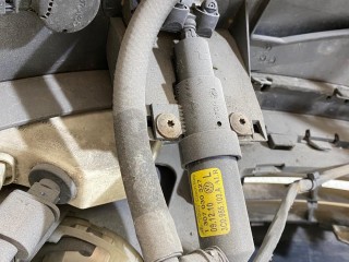 форсунка омывателя фары правой, ориг. номер 3C0955104A, 1307030328, Volkswagen Passat B6 1997-2001