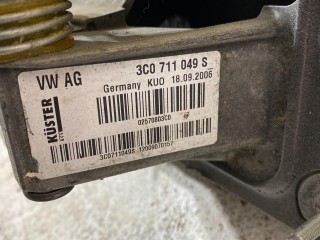 кулиса КПП, ориг. номер 3C0711049S, 3C0711049, Volkswagen Passat B6 2005-2010