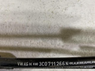 трос кулисы КПП, ориг. номер 3C0711266N, Volkswagen Passat B6 2005-2010