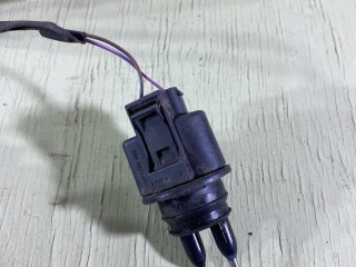 датчик уровня омывающей жидкости, ориг. номер 1J0973202, Volkswagen Passat B6 2005-2010