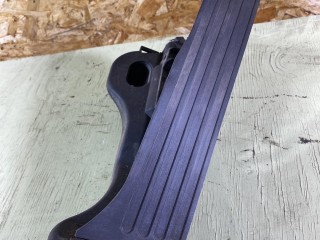 педаль газа, Volkswagen Passat B6 1997-2001