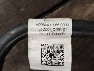 Плюсовой провод аккумулятора, ориг. номер 9064401066, Mercedes-Benz