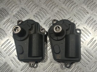 Моторчик регулировки потока выхлопных газов, ориг. номер 8582069, BMW X5 G05 2018-2023