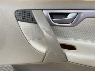 обшивка двери передней правой, ориг. номер 9459552, 09193265, Volvo V70 2 поколение 2000-2004