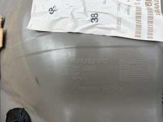обшивка двери передней правой, ориг. номер 9459552, 09193265, Volvo V70 2 поколение 2000-2004
