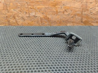 Петля капота Volvo V70 2 поколение 2000-2004