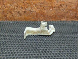 кронштейн (крепление) правый, Ford Mondeo 3 поколение [рестайлинг] 2003-2007