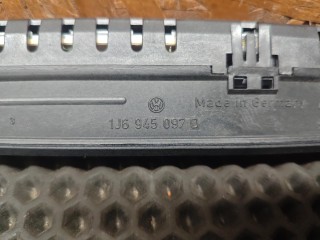 фонарь крышки багажника, ориг. номер 1J6945097D, Volkswagen Passat B5 [рестайлинг] 2000-2005