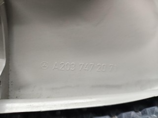 обшивка крышки багажника, ориг. номер A2037472071, Mercedes-Benz C W203 [рестайлинг] 2004-2008
