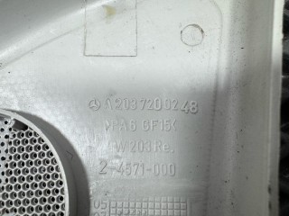 накладка (сетка) динамика передняя правая, ориг. номер A2037200248, Mercedes-Benz C W203 [рестайлинг] 2004-2008