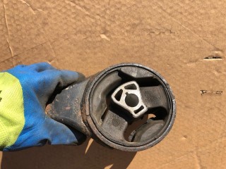 подушка крепления двигателя задняя, ориг. номер 13248630, Opel Astra J 2009-2012