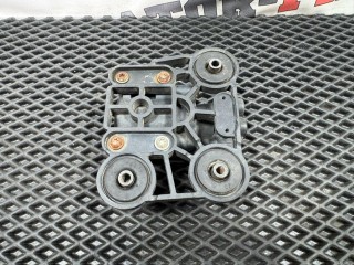 блок клапанов пневмоподвески, ориг. номер RVK000050, Land Rover Range Rover 3 поколение 2002-2005