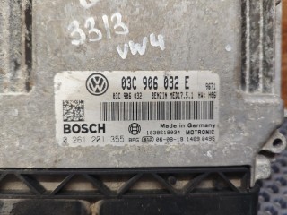 блок управления двигателем, ориг. номер 03C906032E, Volkswagen Golf 5 поколение 2003-2009