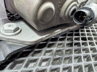 петля капота правая, ориг. номер 51237201276, BMW 5 F10/F11 2009-2013