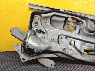 стеклоподъемник передний правый, ориг. номер 7701672399, Renault Laguna 1 поколение 1993-1998