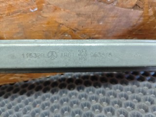 стеклоподъемник задний левый, ориг. номер 922399, Peugeot 307 1 поколение 2001-2005