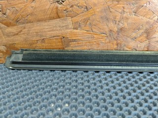 молдинг стекла двери передней левой, ориг. номер A6397200024, Mercedes-Benz Vito W639 2003-2010