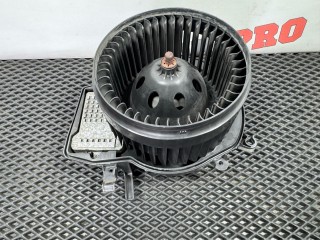 моторчик печки, ориг. номер A2038202514, Mercedes-Benz C W203 2000-2004