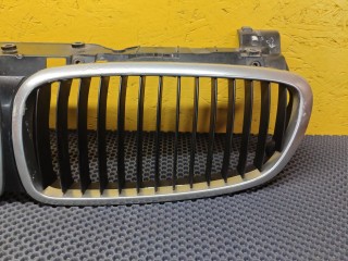 решетка капота, ориг. номер 51137145738, BMW 7 E65/E66 [рестайлинг] 2005-2008