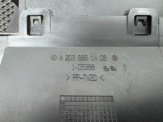 педаль тормоза, ориг. номер A2032900719, Mercedes-Benz C W203 2000-2004