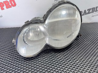 фара левая, ориг. номер A2038202161, Mercedes-Benz C W203 2000-2004