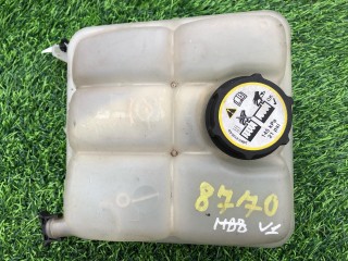 бачок расширительный, ориг. номер 8V61-8K218A, 8V61-8K218D, Volvo C30 1 поколение [рестайлинг] 2009-2013
