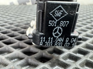 кнопка стеклоподъемника двери задней левой, ориг. номер A2038200210, Mercedes-Benz C W203 [рестайлинг] 2004-2008