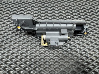 ручка багажника, ориг. номер A2037401093, Mercedes-Benz C W203 2000-2004