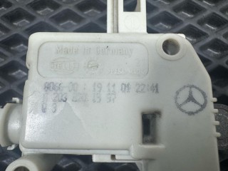 активатор замка крышки топливного бака, ориг. номер A2038201997, 2038201997, Mercedes-Benz C W203 2000-2004