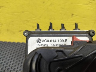 блок ABS, ориг. номер 3C0614109E, Volkswagen Passat B6 2005-2010