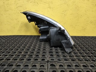 фара левая, Toyota Corolla Verso 2 поколение AR10 2004-2007