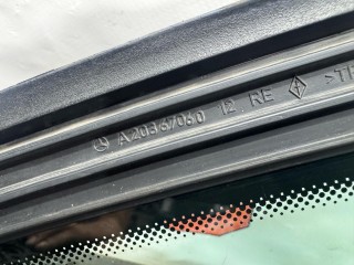 стекло кузовное заднее правое, ориг. номер A2036706012, Mercedes-Benz C W203 2000-2004