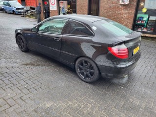 Mercedes-Benz C W203 2002г. 2.0 л., M 111.955 - фото №3