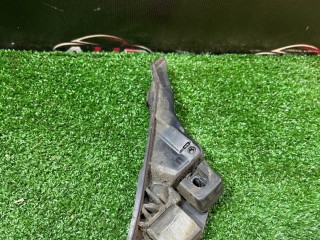 кронштейн (крепление) BMW 5 G30/G31 2016-2020, 7390421