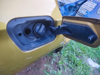 лючок топливного бака BMW X2 F39 2017-2023