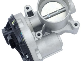 Заслонка дроссельная, ориг. номер 4F9U9E928AC, 31293045, 1537636, 4M5G9F991ED, 4M5G9F991FA, 1330253, 1252882, 1342642, 1359640, 1362955, 1362961, 1444984, 4M5G9F991EC, 4M5G9F99EC, YP4F9U9E926AC, 30658190, 30731311, 30756002, 30757401, Z17117R, Ford Galaxy 2 поколение [рестайлинг] 2010-2015