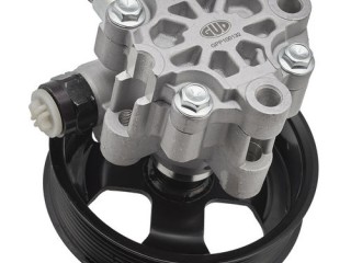 Насос гидроусилителя руля, ориг. номер 443100C100, 4431060480, 4431060590, Toyota Land Cruiser J100 [2-й рестайлинг] 2005-2007