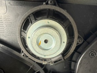 Динамик, ориг. номер BJ3218808BB, C2Z22816, LR025876, Land Rover Range Rover Evoque I 2011-2015