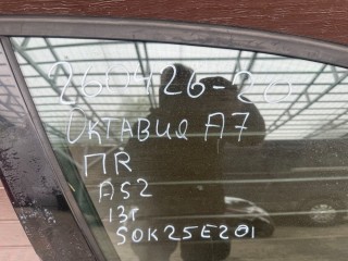 Дверь передняя правая, ориг. номер 5E0831052, Skoda Octavia III 2013-2017