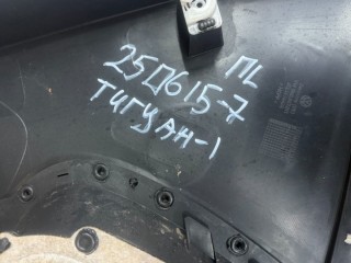 Обшивка (карта) двери передней левой, ориг. номер 5N0867011B, Volkswagen Tiguan I 2006-2011