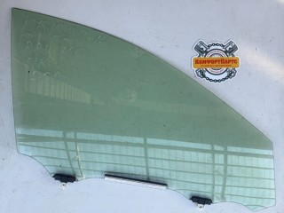 Стекло двери передней правой, ориг. номер 6810142190, Toyota RAV4 IV 2012-2015