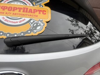 Поводок стеклоочистителя заднего Hyundai Santa Fe III, внедорожник 5 дв., левый руль, 988112B000