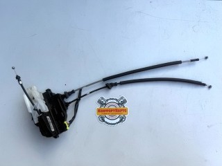 Замок двери задней правой, ориг. номер 814202B010, Hyundai Santa Fe II 2005-2010