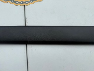 Молдинг двери средний передний левый, ориг. номер 877231G010, Kia Rio II 2005-2009